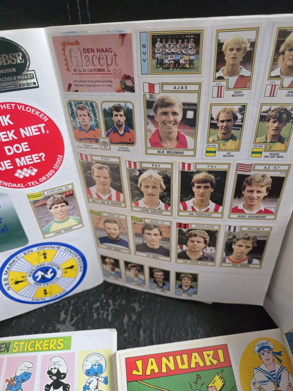 3 plakboeken vol met geplakte stickers allerlei. T.E.A.B.