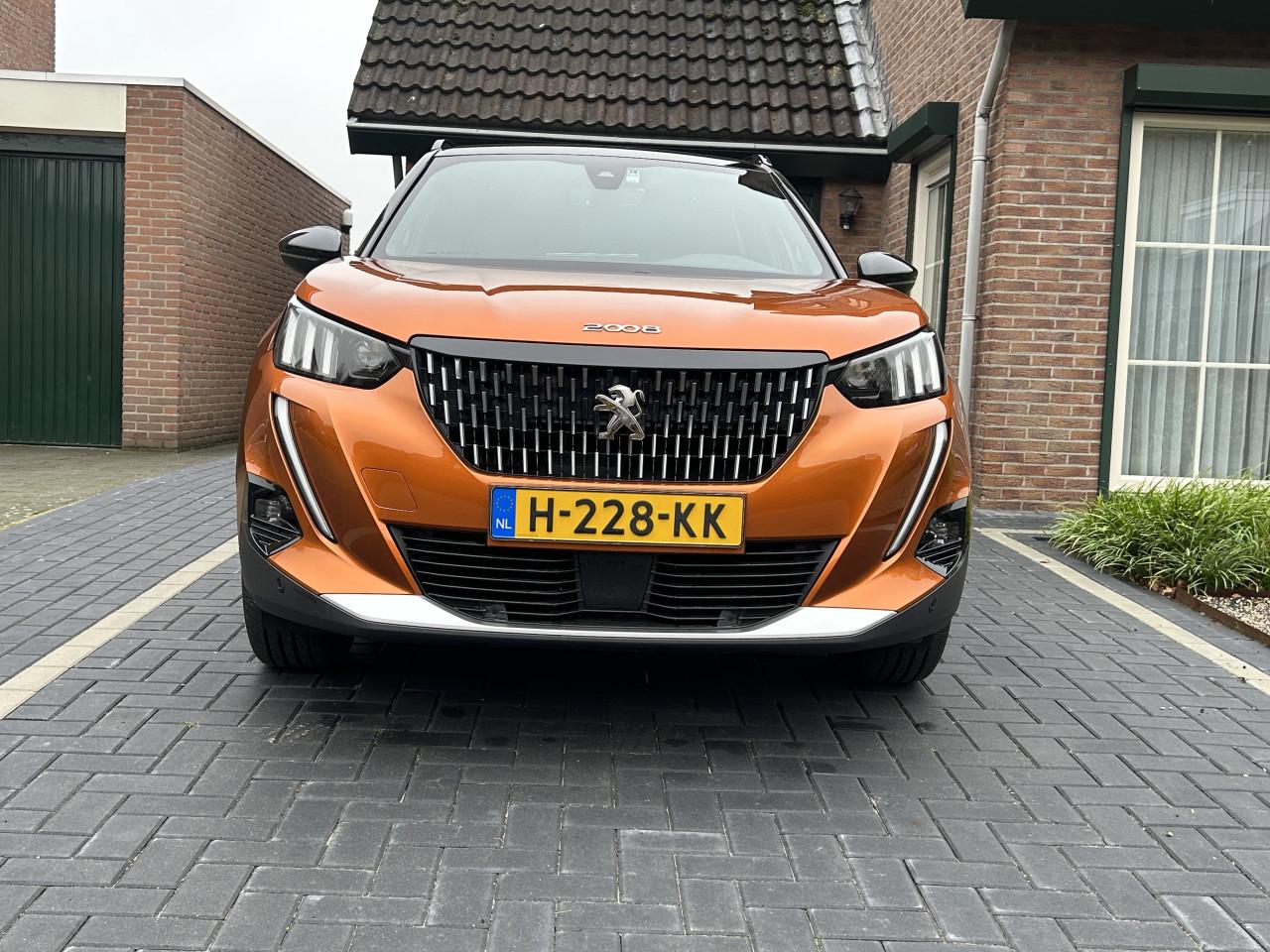 Peugeot 2008 1.2 PureTech GT-Line 130pk met trekhaak
