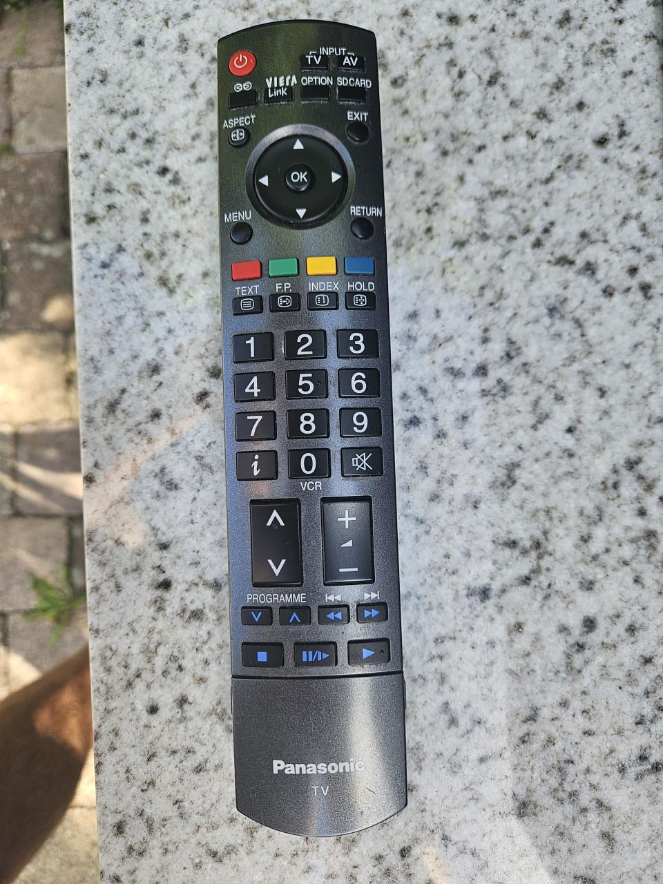 Panasonic LCD TV 32" (81 cm) TX-32LX85F