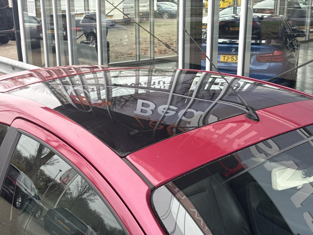 Ford KA 1.2 limited | clima | pano | leder | lm velgen