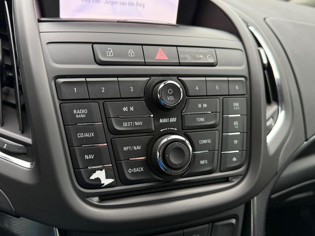 Opel Zafira tourer 1.4 cosmo 7p.