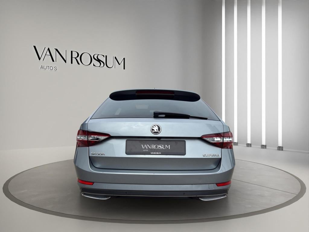 Skoda Superb 1.8 tsi sportline pano | camera | led | geheugen  | wegklap tr