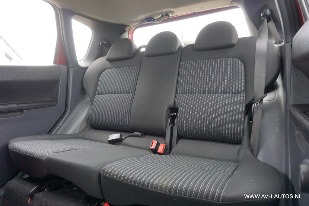Mitsubishi Colt 1.3 invite+