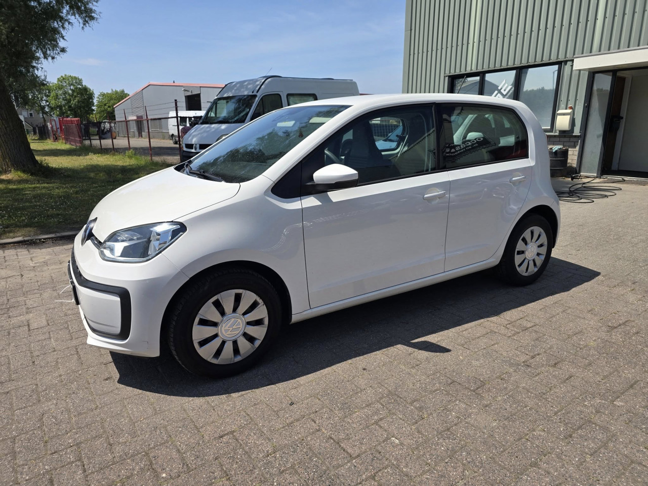Volkswagen up 1.0 move