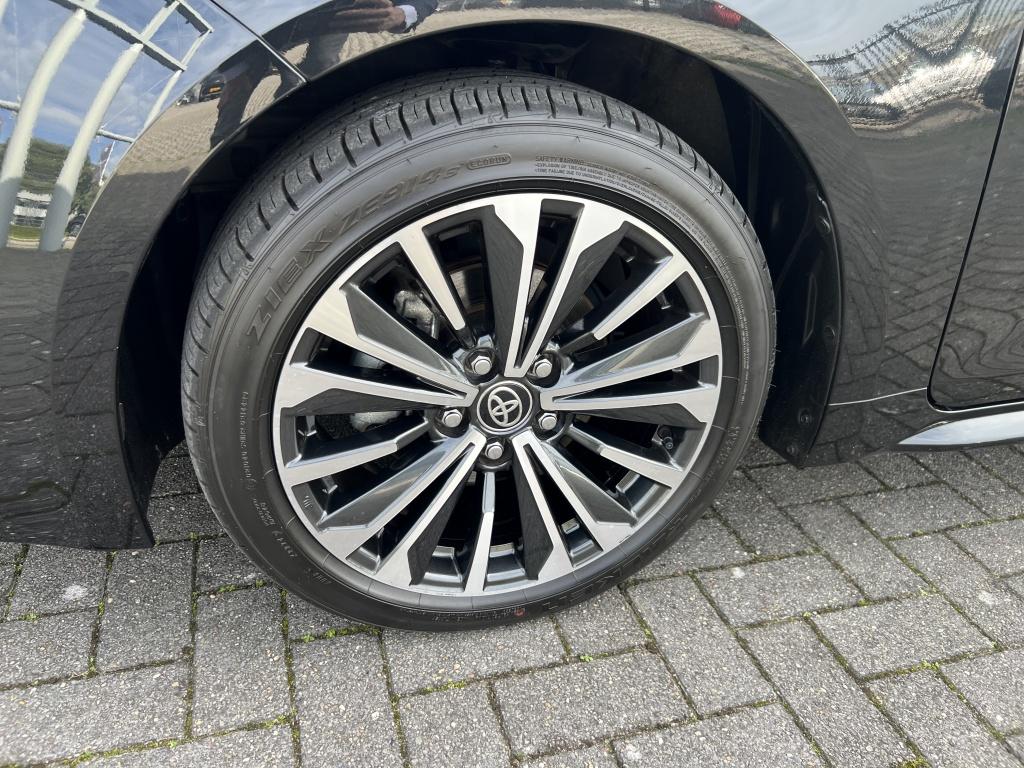 Toyota Corolla Touring Sports hybrid 140 dynamic