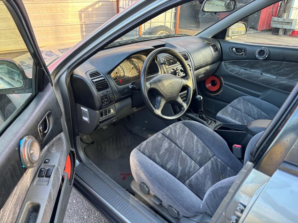 Mitsubishi Galant 2.0 glxi