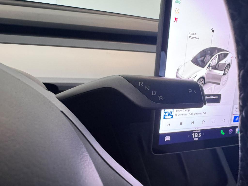 Tesla Model Y rwd 58 kwh / soh 98%