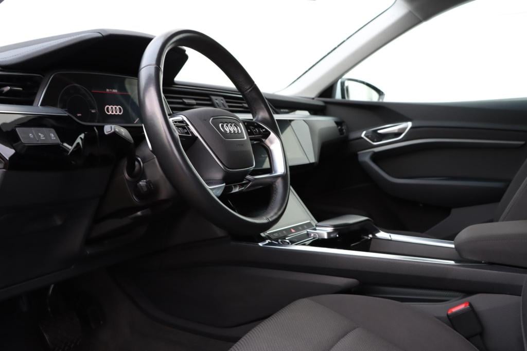 Audi E-tron 55 quattro s edition 95 kwh 408pk