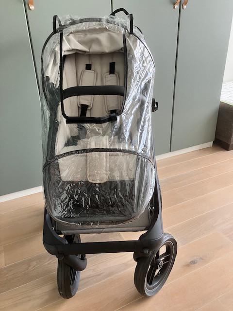 Kinderwagen/wandelwagen merk Dubatti