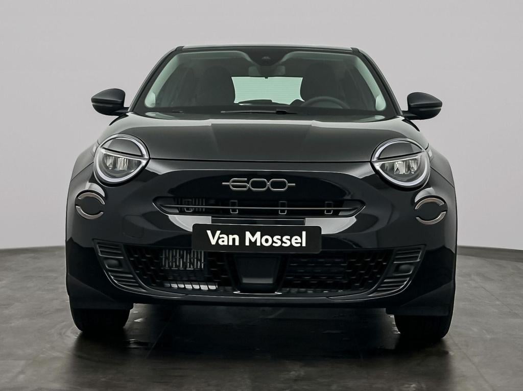 Fiat 600 1.2 hybrid urban | apple & android carplay | parkeersensoren | led
