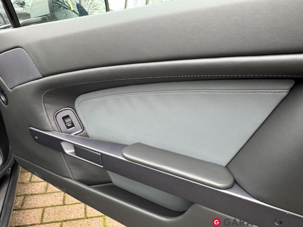 Aston Martin V8 Vantage 4.3 v8 handgeschakeld, 55000km!