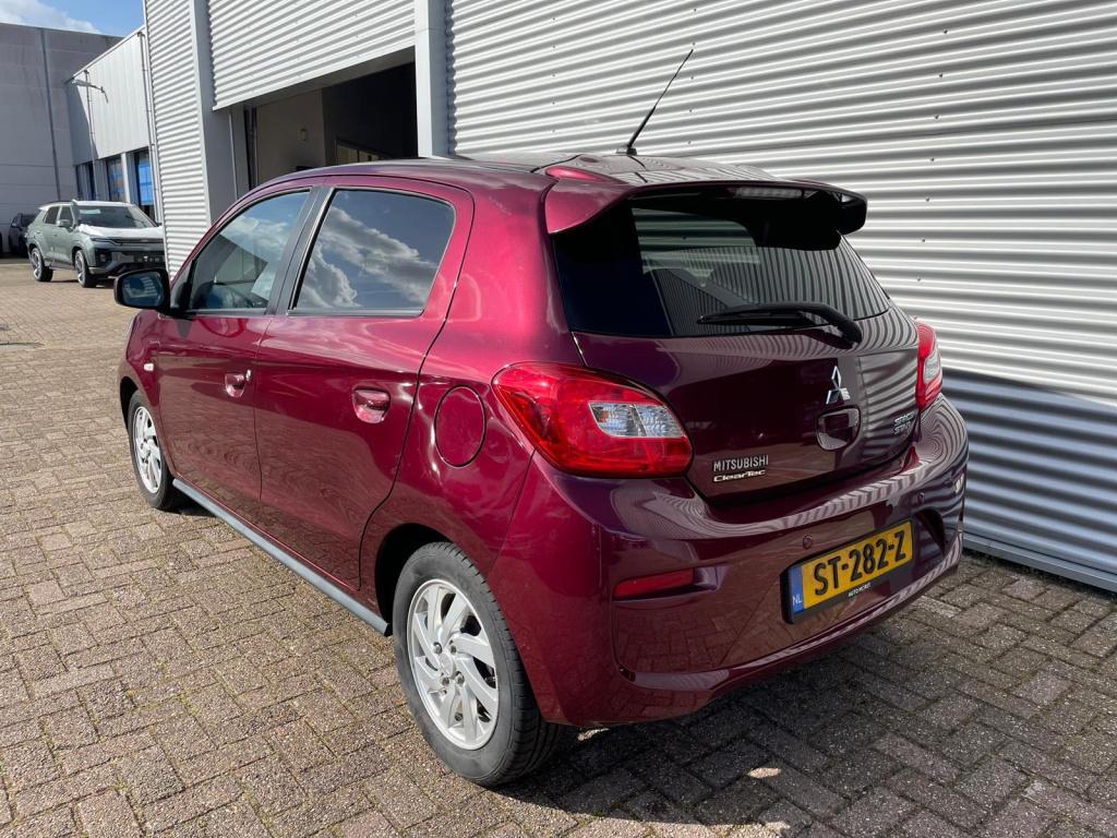 Mitsubishi Space Star 1.2 connect pro automaat