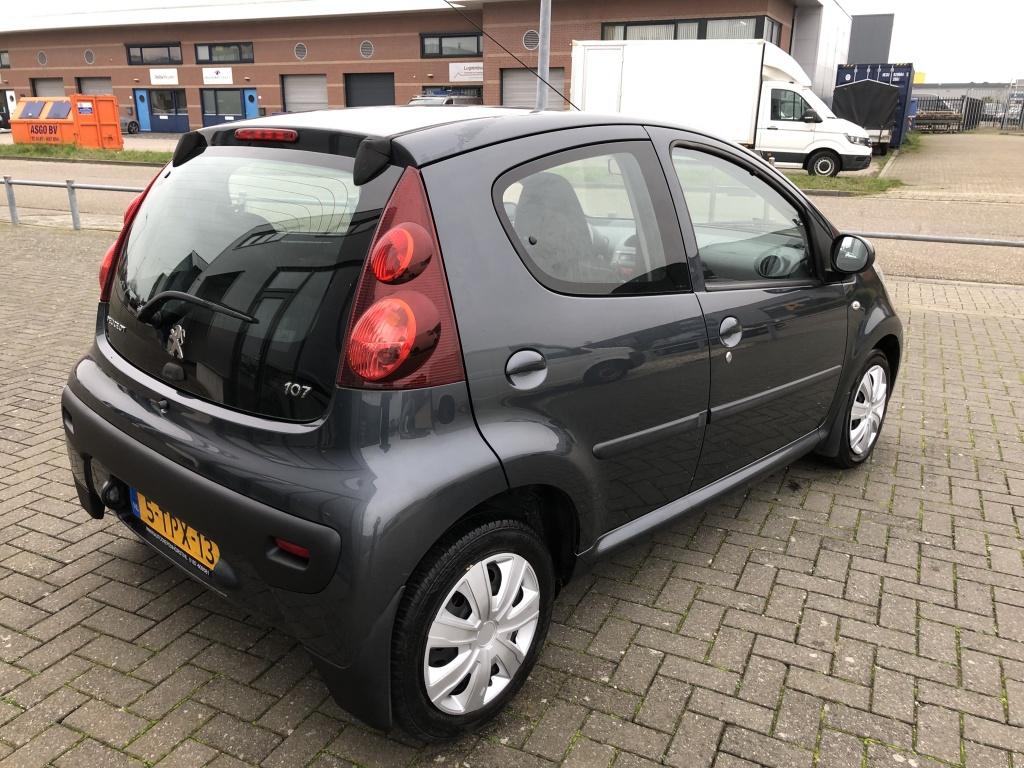 Peugeot 107 1.0 active