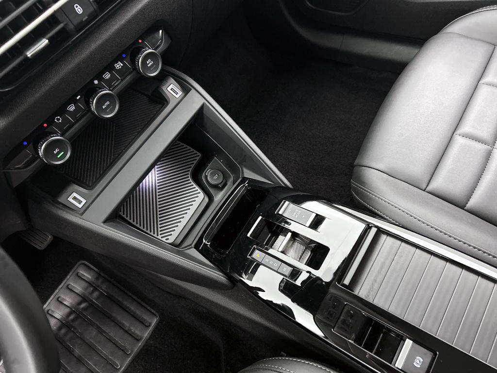 Citroen C4 130 pk automaat max | rijklaar | adaptive cruise | keyless entry