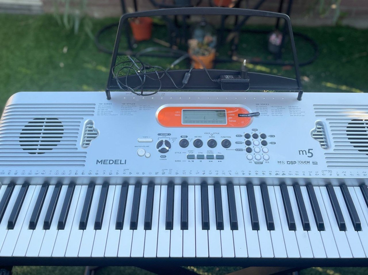 Keyboard Medeli M5