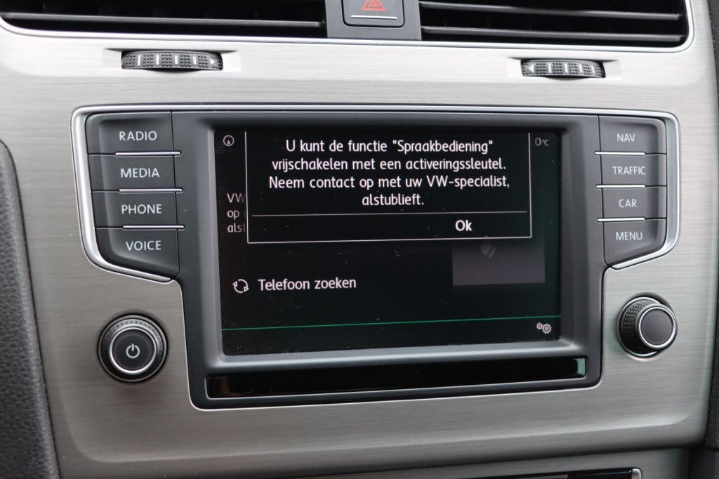 Volkswagen Golf variant 1.0 tsi business edition connected