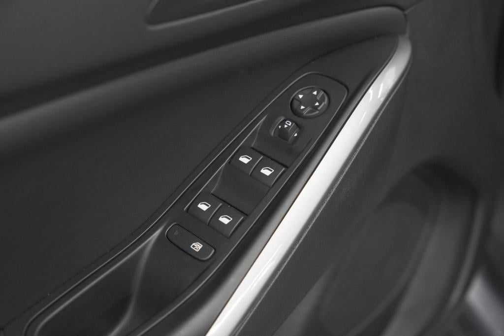 Opel Grandland 1.6 turbo plug-in hybrid gs 225 | adaptieve cruise control |