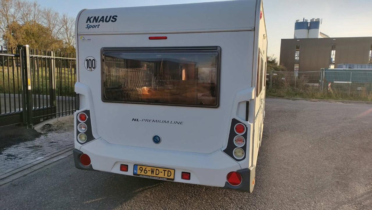 KNAUS Sport premiumline met voortent en mover