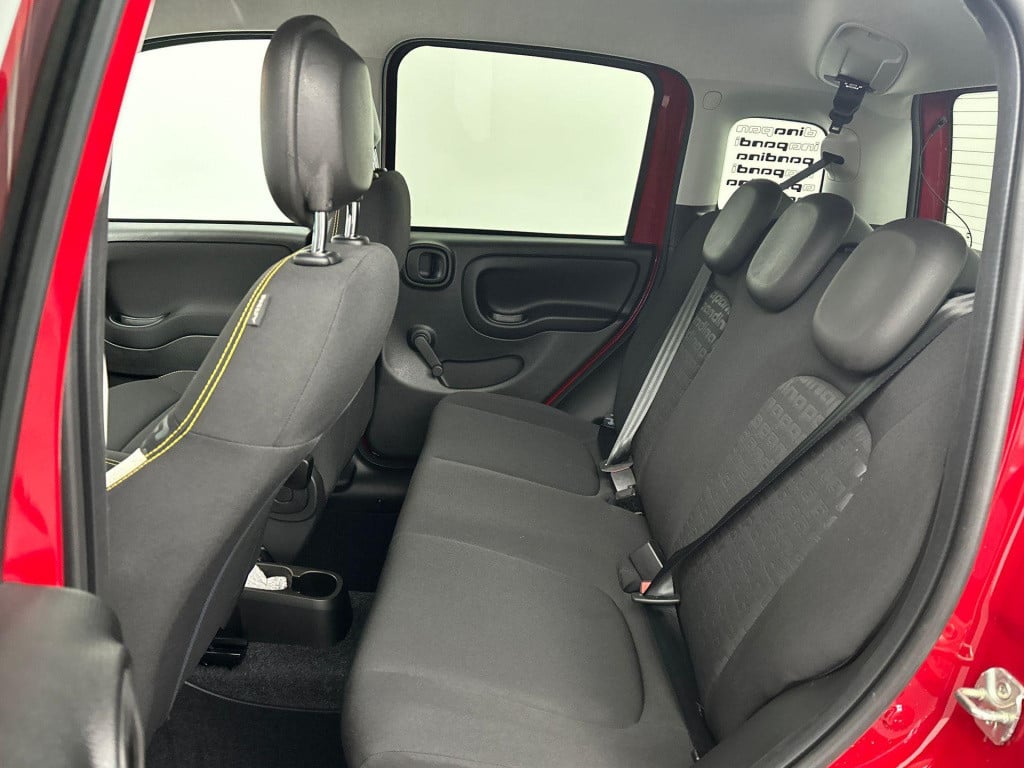 Fiat Panda 1.0 hybrid pandina | demonstratiemodel | uit voorraad leverbaar!