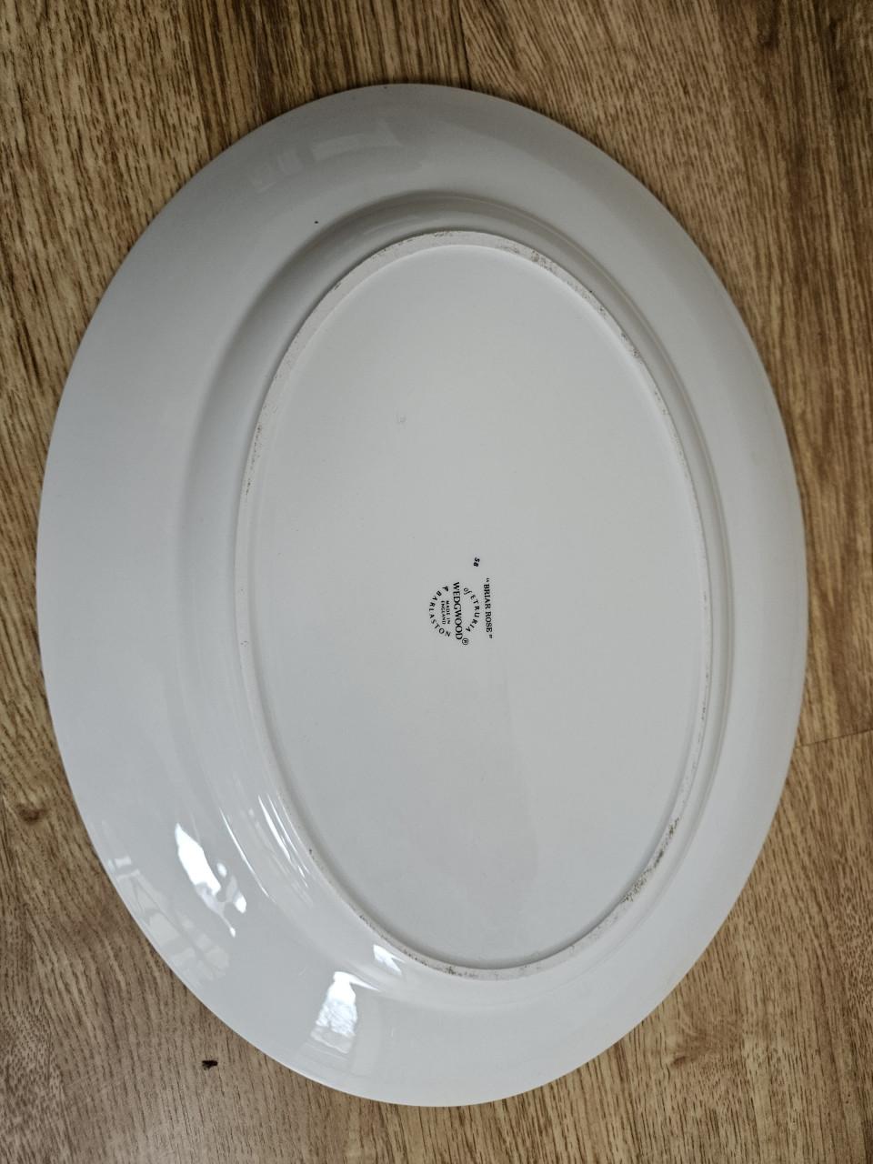 Wedgwood Biar Rose ovalen schaal