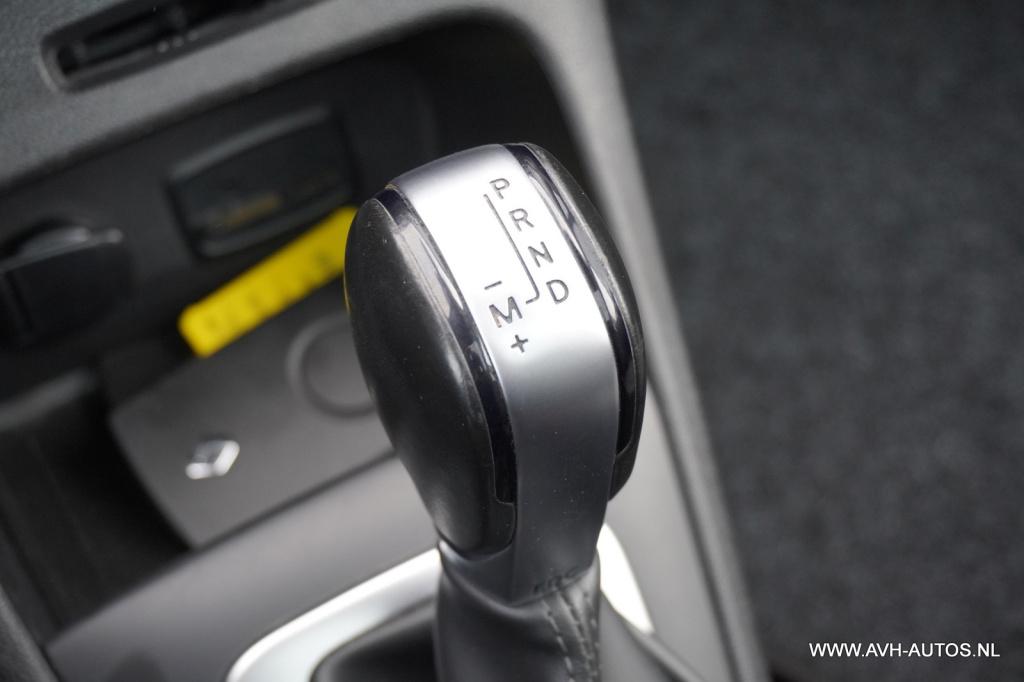 Renault Captur 1.3 tce intens automaat