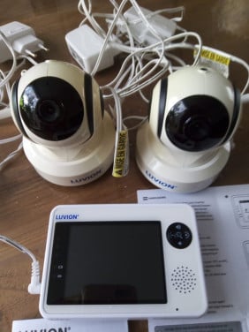 Te koop luvion babyfoon met camera €25,-