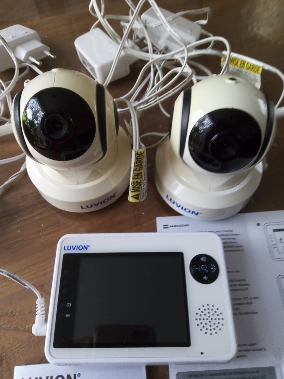 Te koop luvion babyfoon met camera €25,-