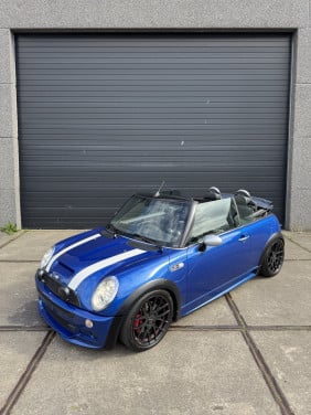 Mini Cooper S JCW Cabriolet 210PK 170DKM 2004 Collectors item!