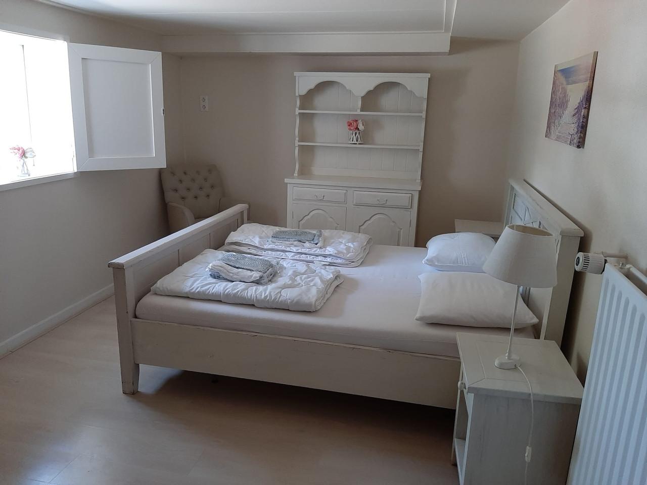 Vakantiewoning, 3 km van de Zee, 10-14 personen, Aagtekerke