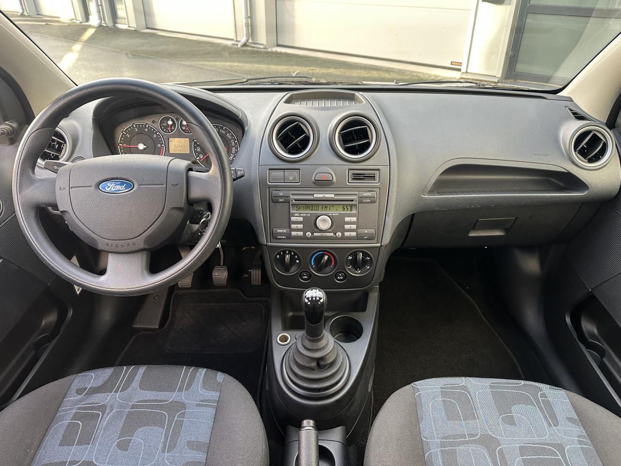 Ford Fiesta 1.3-8V Cool & Sound - 1e eigenaar / Weinig KM / Airco / NAP /