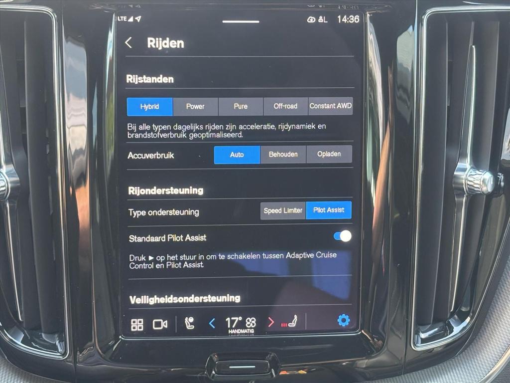 Volvo XC60 t6 340pk recharge awd r-design| harman kardon|360 camera|schuifd