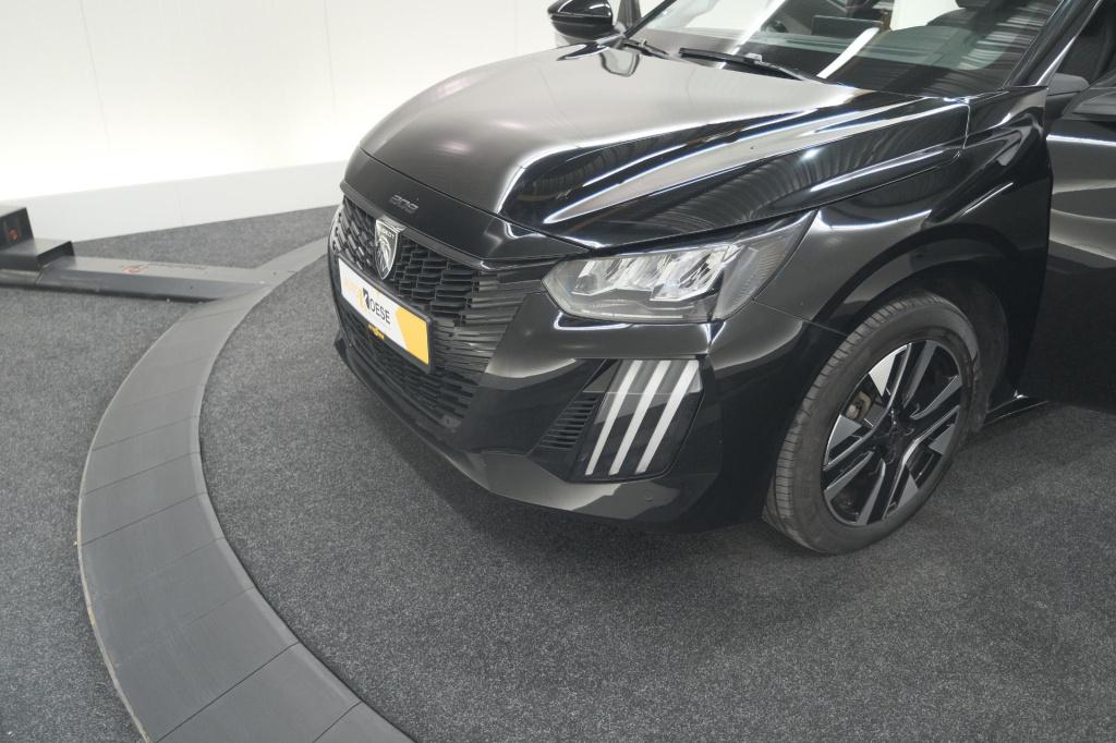Peugeot 208 puretech 100 allure | parkeersensoren | navigatie | apple carpl