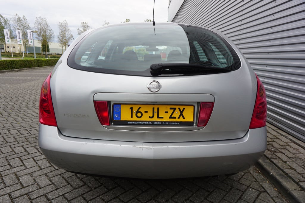 Nissan Primera estate 1.8 tekna airco / navi / elektr. ramen / camera / nap