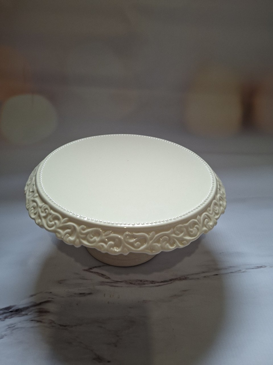 Taart Plateu / Taart Etagère, gebroken wit, diameter 20 cm, hoogte 11,5 cm