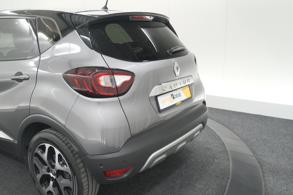 Renault Captur tce 120 bose | camera | dodehoekdetectie | navigatie | stoel