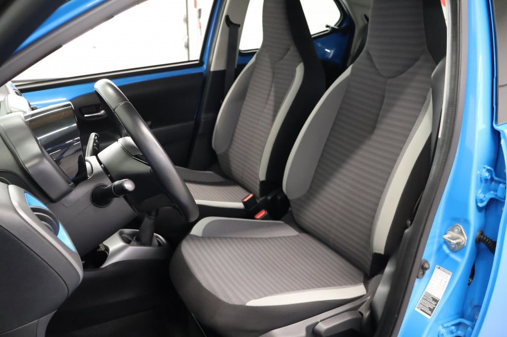 Toyota Aygo 1.0 vvt-i x-play ltd
