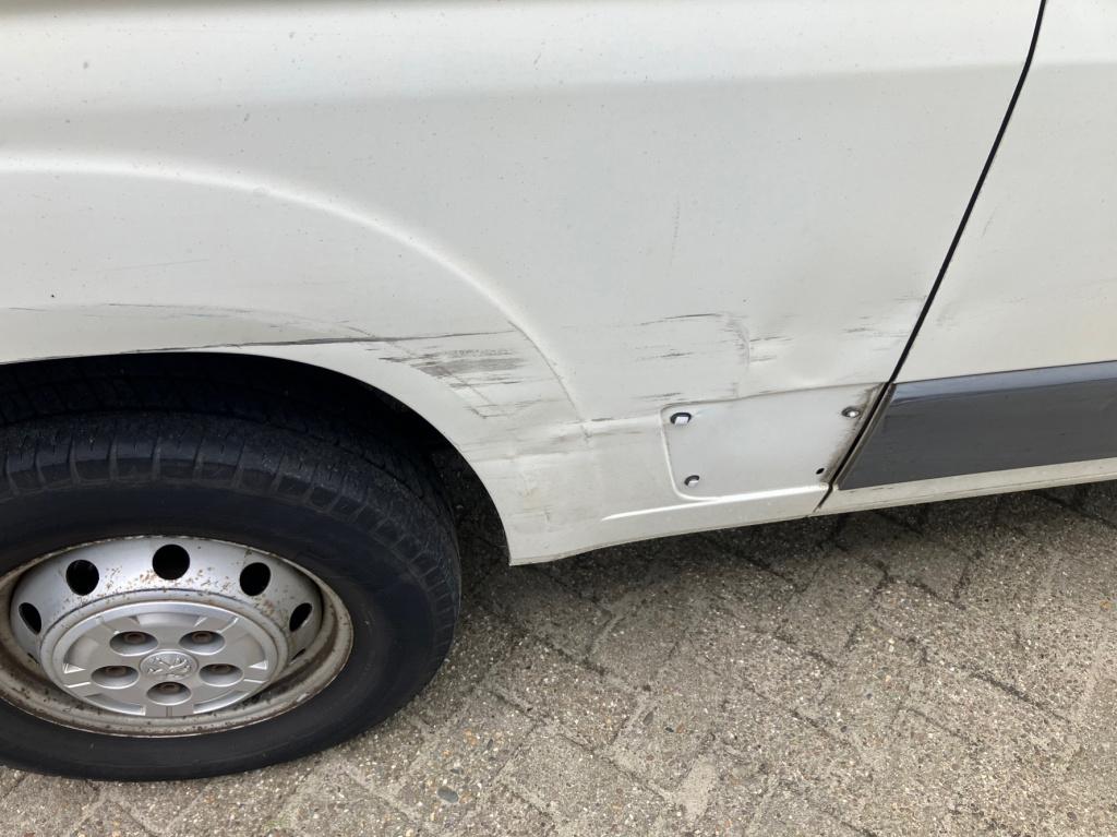 Peugeot Boxer 335 2.0 bluehdi l2h2 pro airco marge euro 6