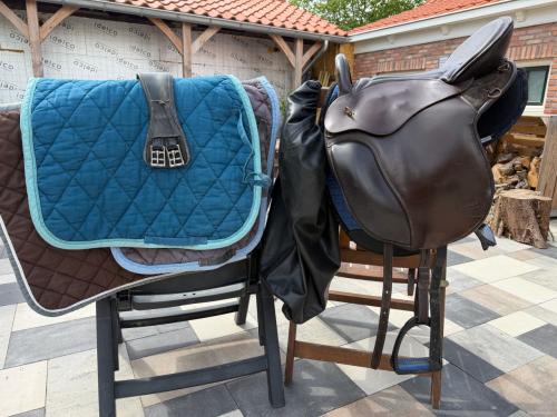 Trekker Luxus semi boomloos zadel complete set