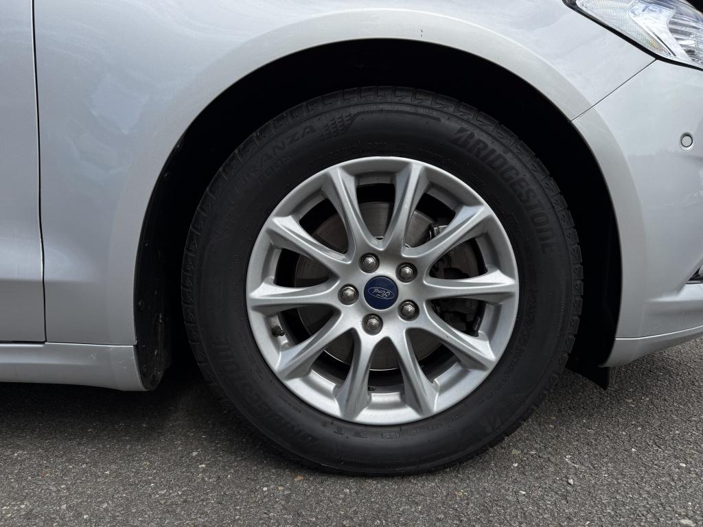 Ford Mondeo 1.5 titanium