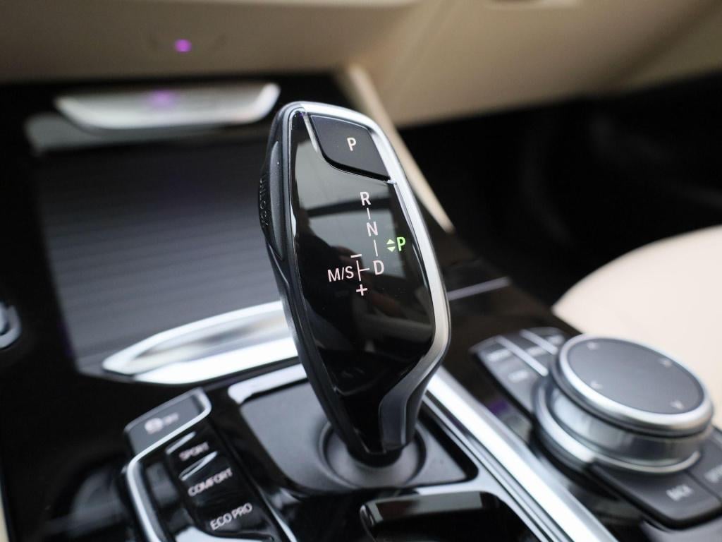 BMW X3 xdrive30e high executive | automaat | panorama dak | climate control