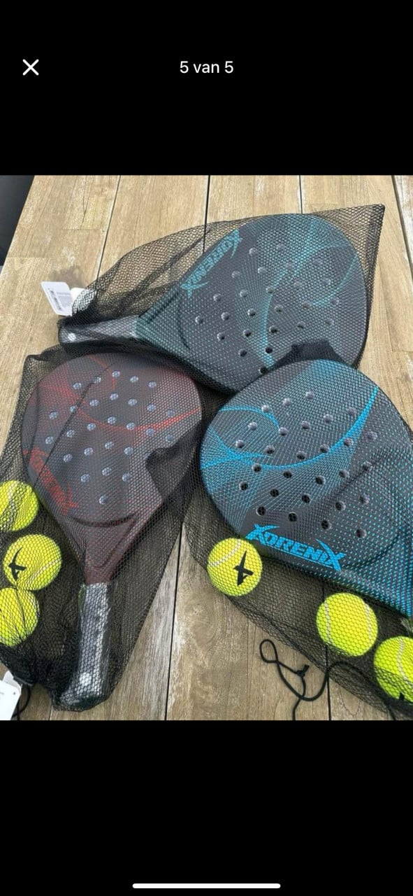 Padel rackets