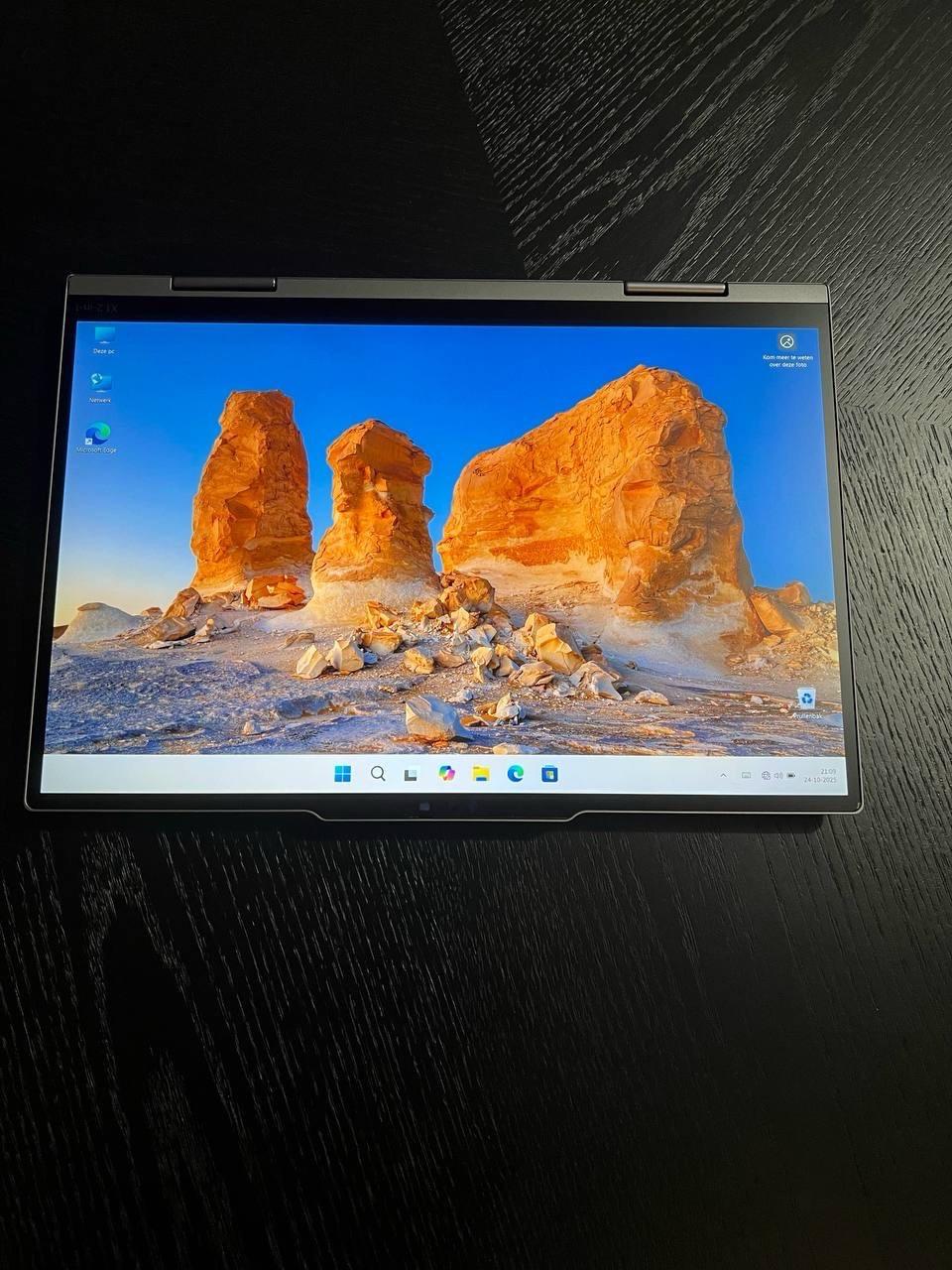 Nieuwe Lenovo ThinkPad X1 2-in-1 Gen 9 - Ultra 7, 32GB, 4TB