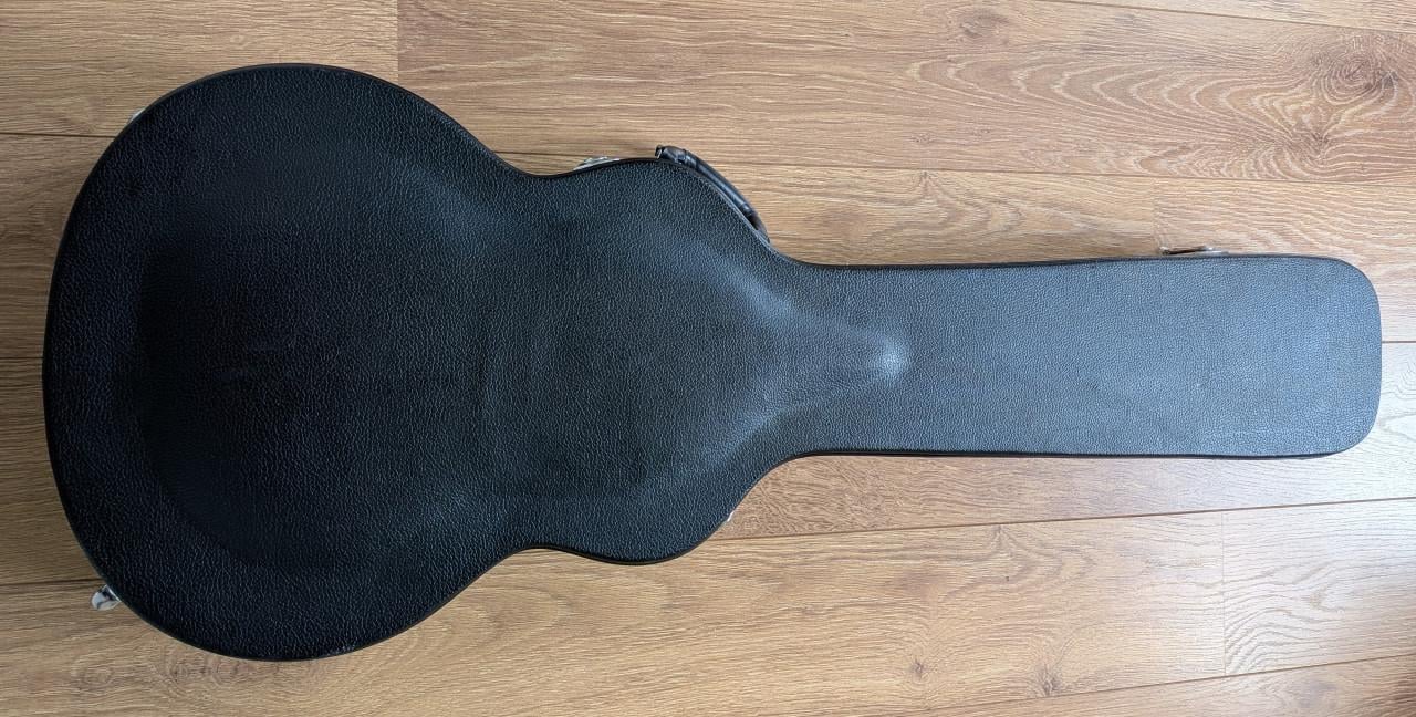 Guild Starfire 4 semi-akoestische elektrische gitaar met koffer