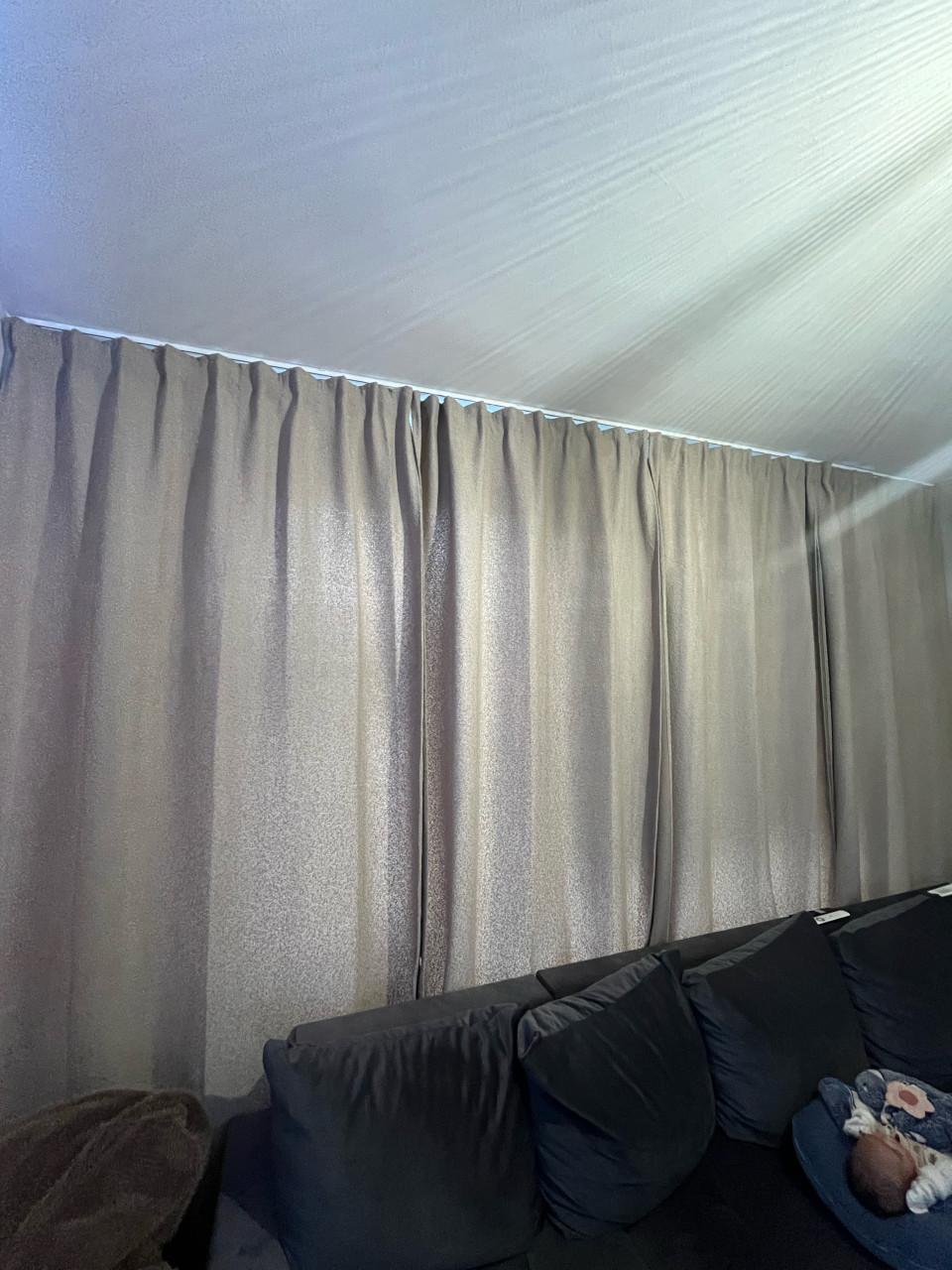 Gordijnen van kwantum nieuw met haakjes