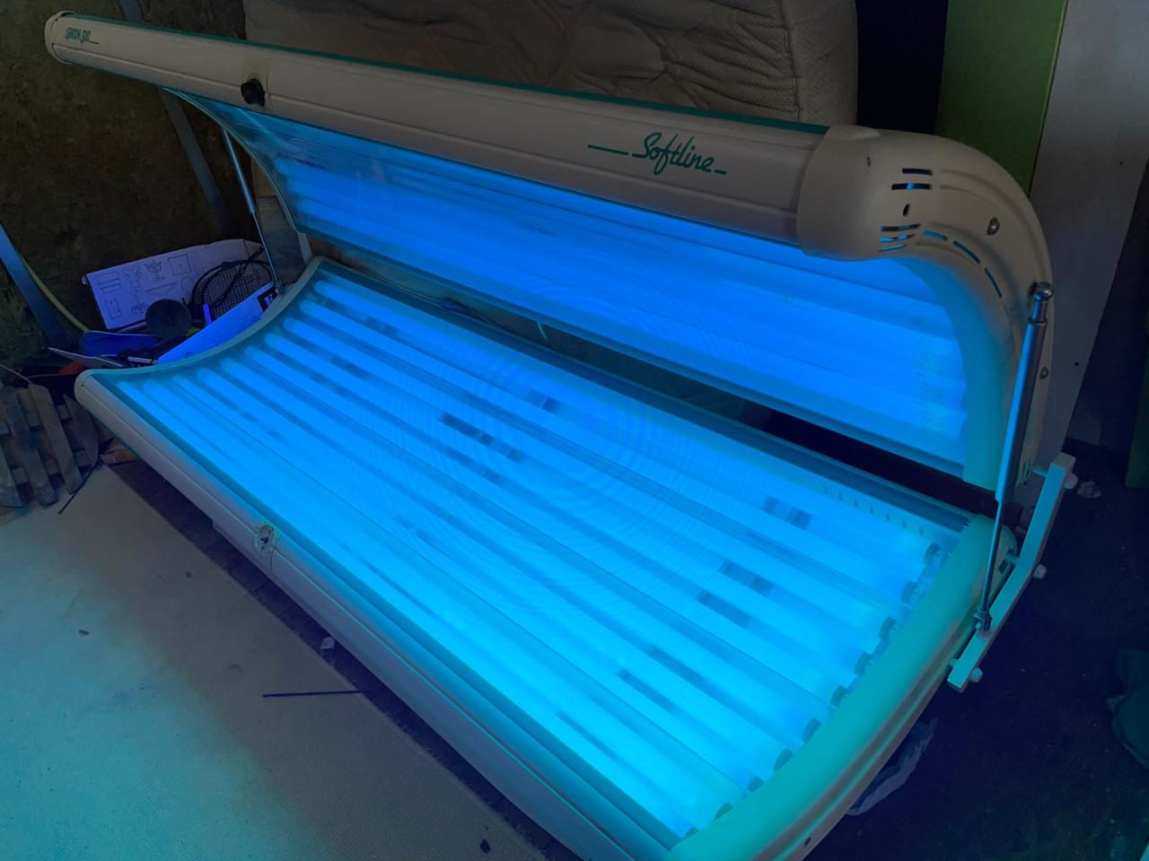 Garda Sun Softline Zonnebank met gezichtsbruiner en ventilatoren