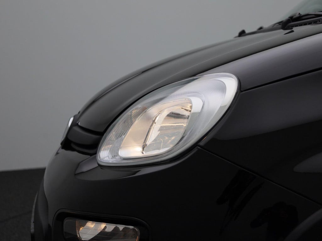 Fiat Panda 1.0 hybrid city life | bluetooth | apple carplay | airco | dab