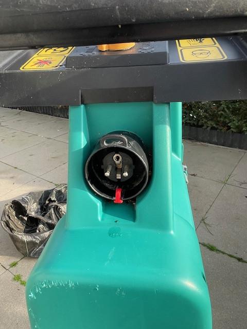 Bosch 2000 AXT elektrische tuinhakselaar