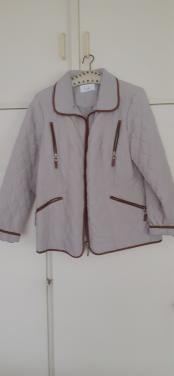 Damesjas voor najaar