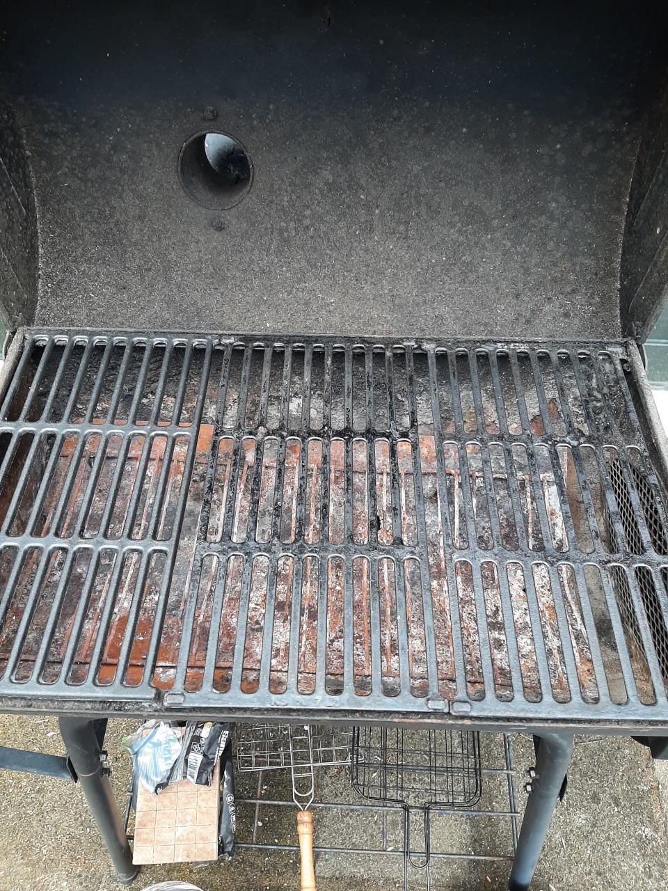 Goed werkende james town, bbq/smoker, met diverse extras