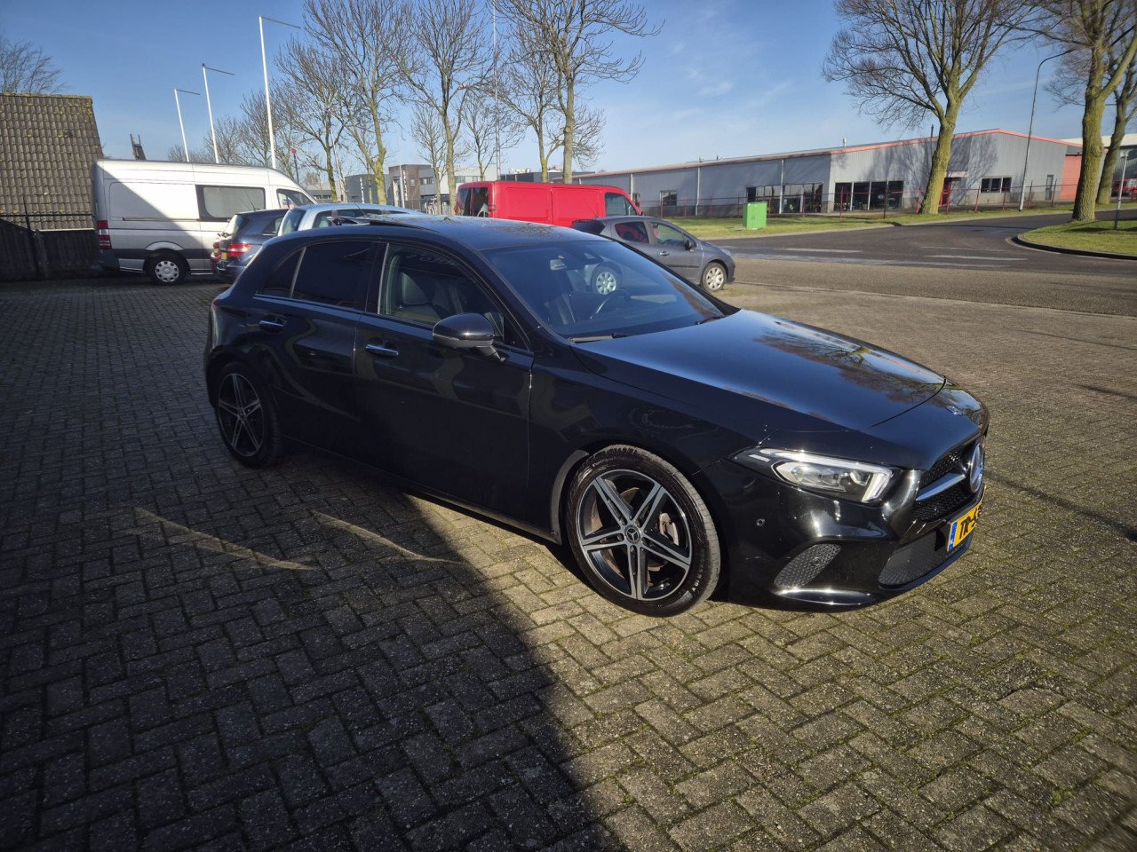 Mercedes A-KLASSE 200 Launch Edition Premium Plus bj:2018 panoramadak